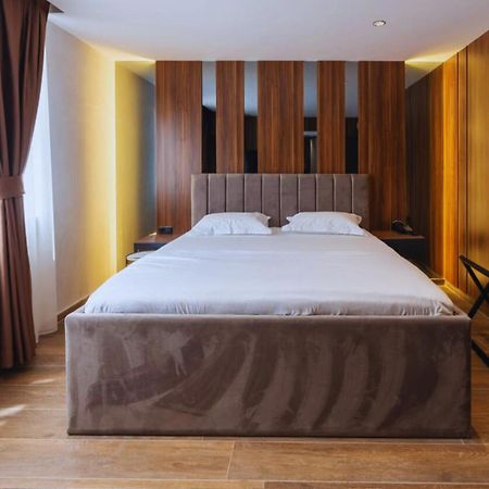 Hotel Solo 127 Prizren Kültér fotó