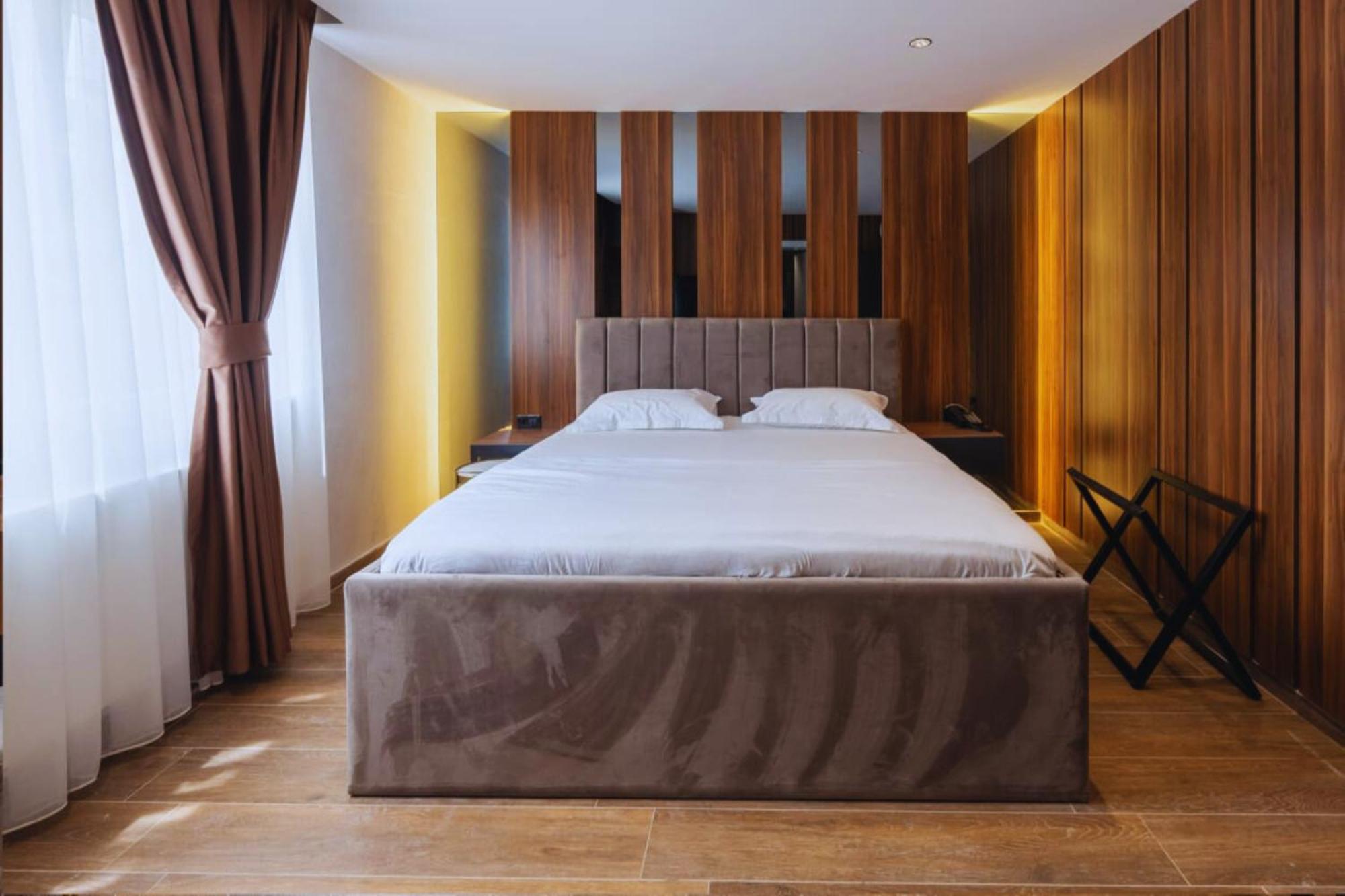 Hotel Solo 127 Prizren Kültér fotó